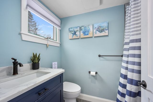 31 Chase Ln, Orleans, MA 02653