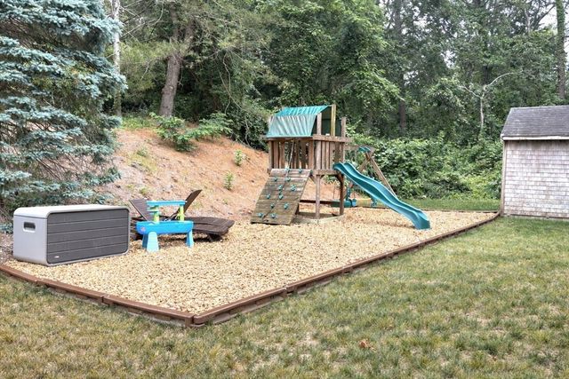 31 Chase Ln, Orleans, MA 02653