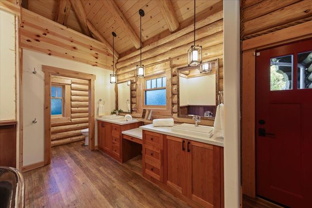 44 Pine Avenue, Mount Hermon, CA 95041
