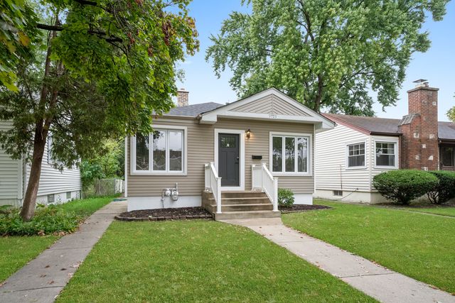 3723 W 104th Street, Chicago, IL 60655