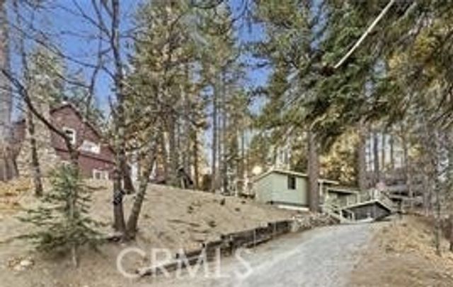 2452 Spring, Running Springs, CA 92382