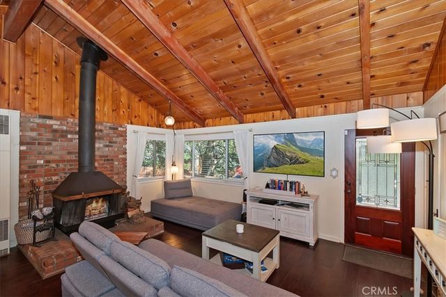 2452 Spring, Running Springs, CA 92382