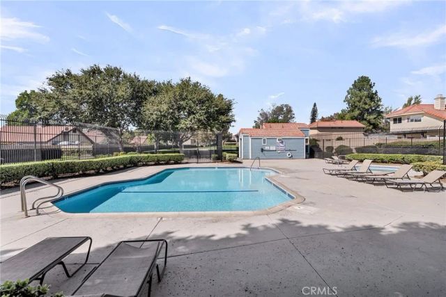 1105 W Victoria, Rialto, CA 92376