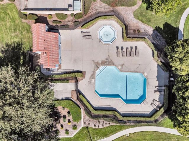 1105 W Victoria, Rialto, CA 92376