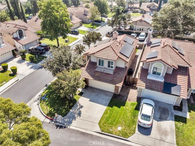 1105 W Victoria, Rialto, CA 92376