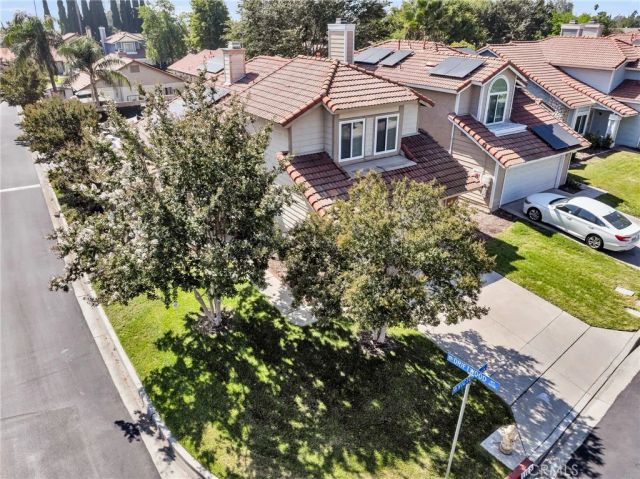 1105 W Victoria, Rialto, CA 92376