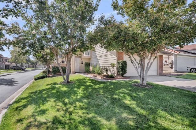 1105 W Victoria, Rialto, CA 92376