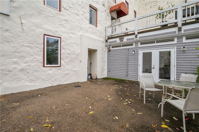 494 Woonasquatucket Avenue 101, North Providence, RI 02911
