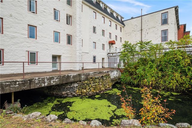 494 Woonasquatucket Avenue 101, North Providence, RI 02911