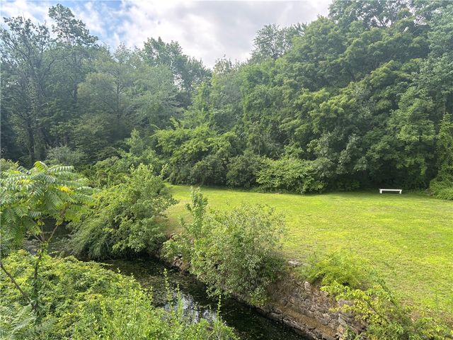 494 Woonasquatucket Avenue 101, North Providence, RI 02911
