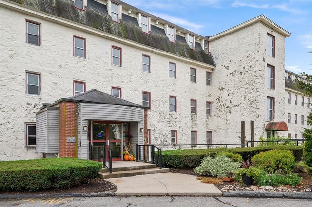 494 Woonasquatucket Avenue 101, North Providence, RI 02911