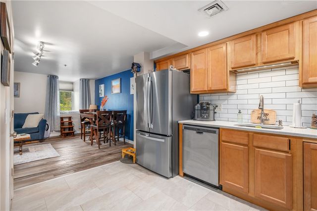494 Woonasquatucket Avenue 101, North Providence, RI 02911