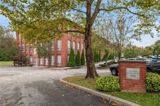 494 Woonasquatucket Avenue 101, North Providence, RI 02911