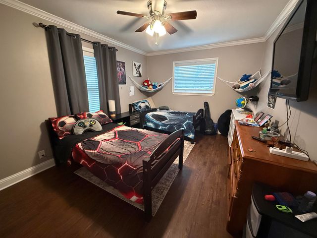 1125 W Sabine, Carthage, TX 75633