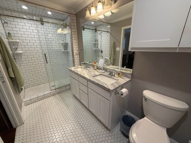 1125 W Sabine, Carthage, TX 75633