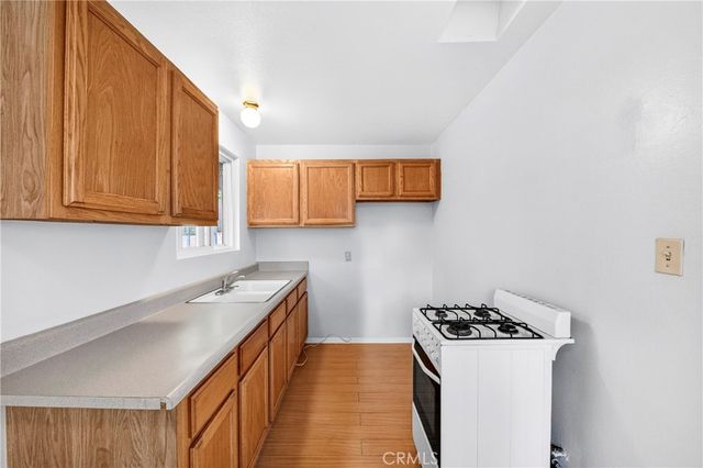 1053 S Oxford Avenue, Los Angeles, CA 90006