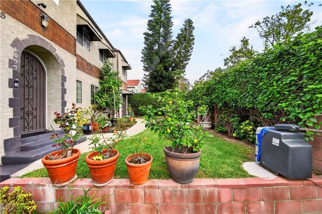 1053 S Oxford Avenue, Los Angeles, CA 90006