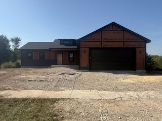 947 Berenschot TRAIL, Cedar Grove, WI 53013
