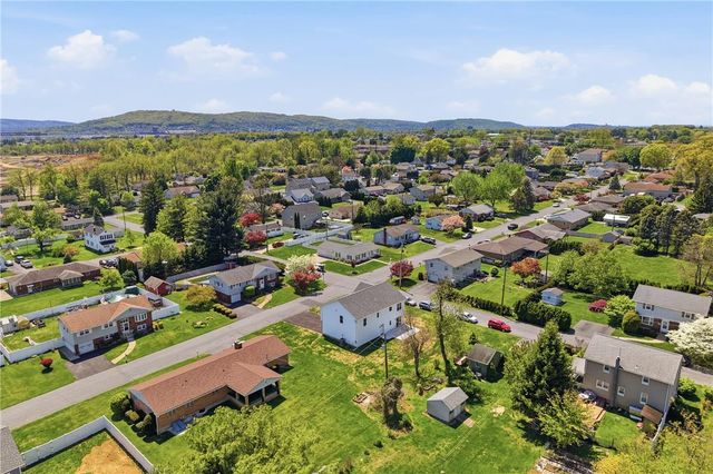 2905 Roosevelt Street, Bethlehem Twp, PA 18020