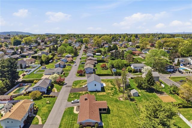 2905 Roosevelt Street, Bethlehem Twp, PA 18020
