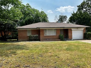 3229 Driftwood Drive, Dallas, TX 75227