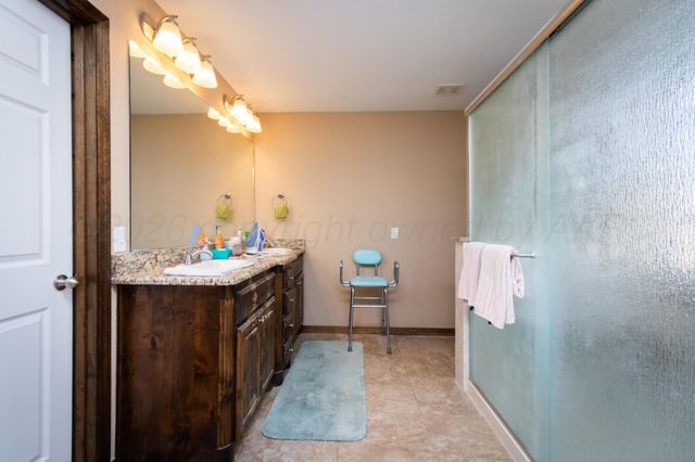 7500 ALBANY Drive, Amarillo, TX 79118