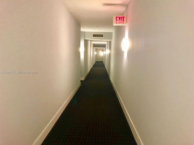 1800 N BAYSHORE DR 1605, Miami, FL 33132