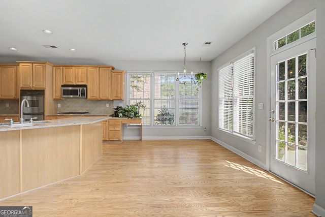 1608 Cascade Overlook, Peachtree City, GA 30269