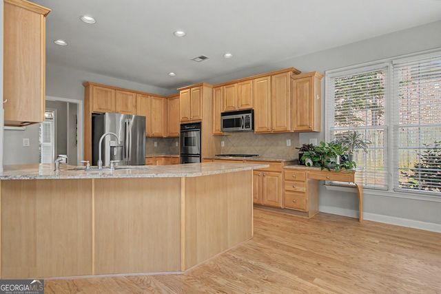 1608 Cascade Overlook, Peachtree City, GA 30269