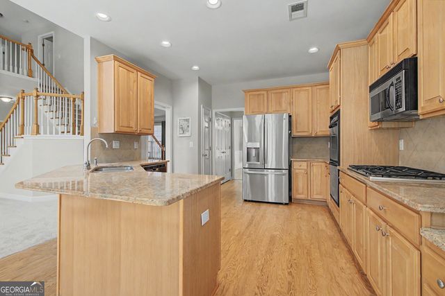 1608 Cascade Overlook, Peachtree City, GA 30269