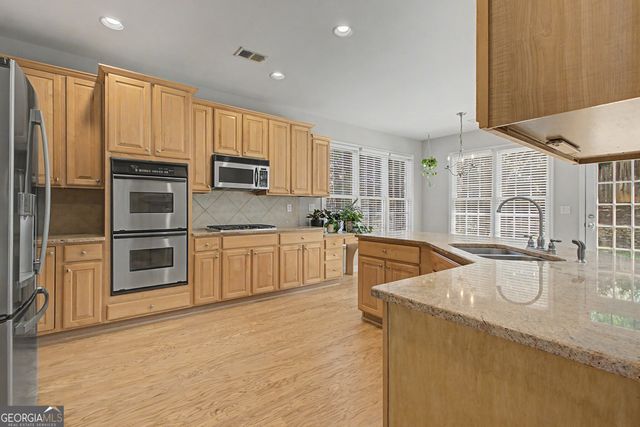 1608 Cascade Overlook, Peachtree City, GA 30269