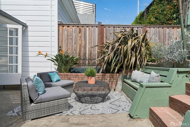 111 Lundys Lane, San Francisco, CA 94110