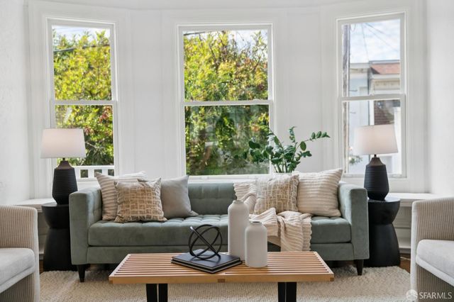 111 Lundys Lane, San Francisco, CA 94110