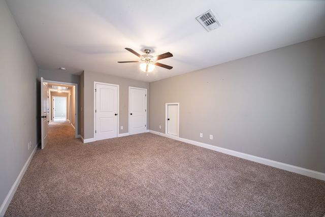 402 Lee Road 2203, Phenix City, AL 36870