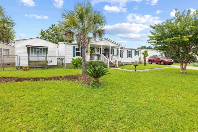 8627 Bragg Dr., Myrtle Beach, SC 29588