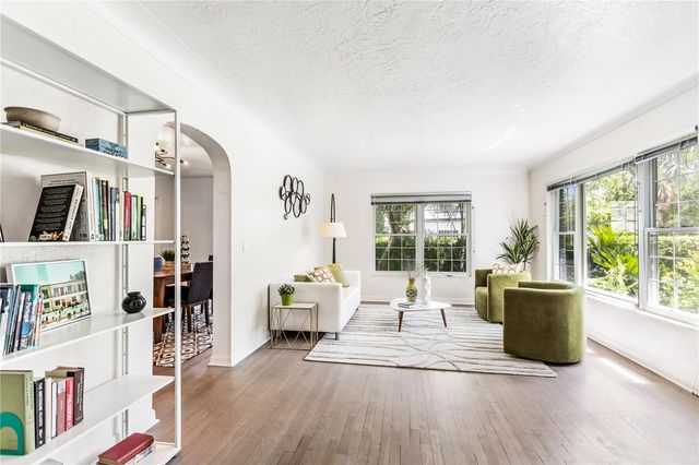 2217 BREVARD ROAD NE, St Petersburg, FL 33704