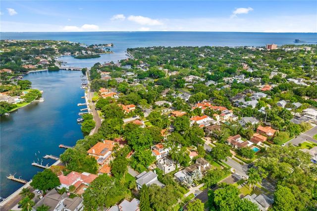2217 BREVARD ROAD NE, St Petersburg, FL 33704