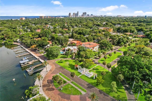 2217 BREVARD ROAD NE, St Petersburg, FL 33704