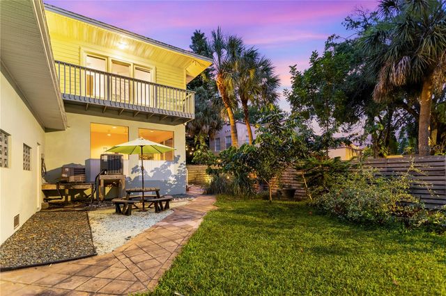 2217 BREVARD ROAD NE, St Petersburg, FL 33704