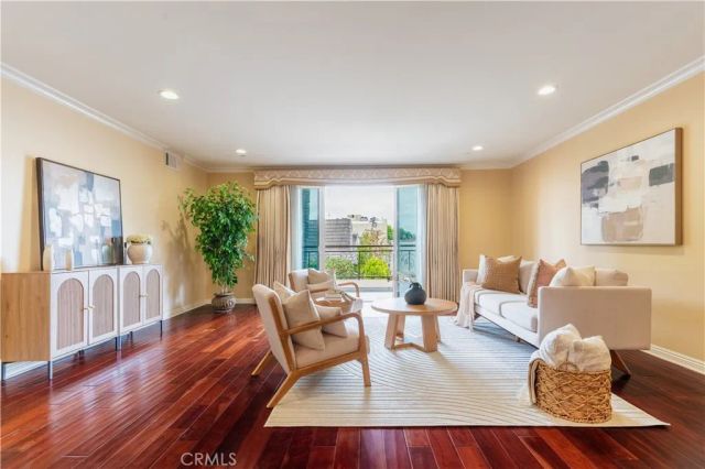 4533 Vista Del Monte Avenue 201, Sherman Oaks, CA 91403