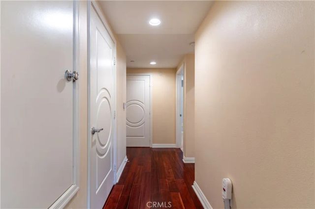 4533 Vista Del Monte Avenue 201, Sherman Oaks, CA 91403