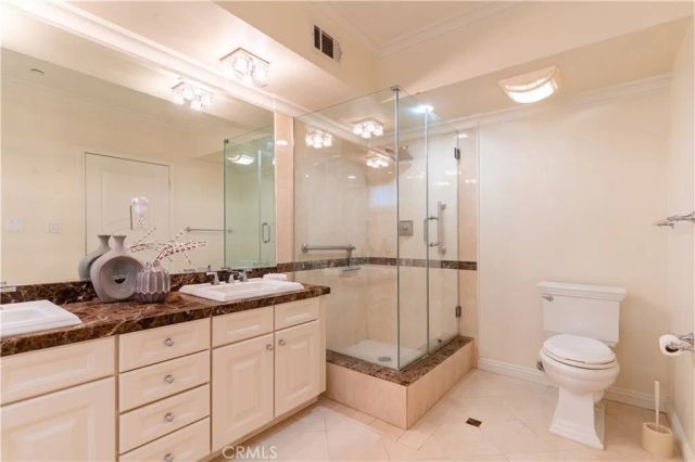 4533 Vista Del Monte Avenue 201, Sherman Oaks, CA 91403
