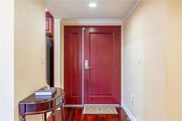 4533 Vista Del Monte Avenue 201, Sherman Oaks, CA 91403