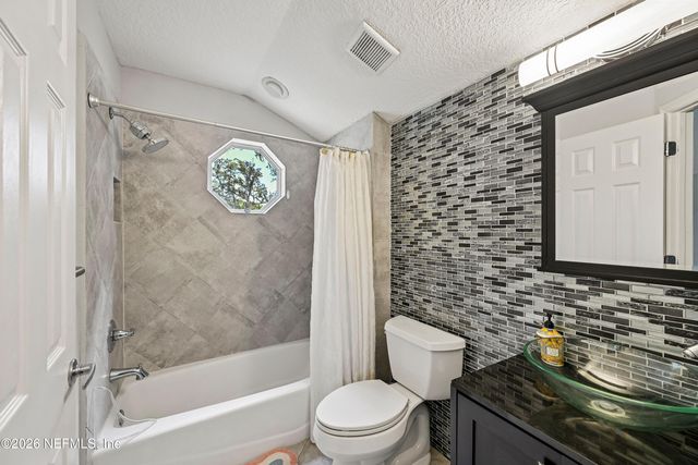 1553 NOTTINGHAM KNOLL Drive, Jacksonville, FL 32225