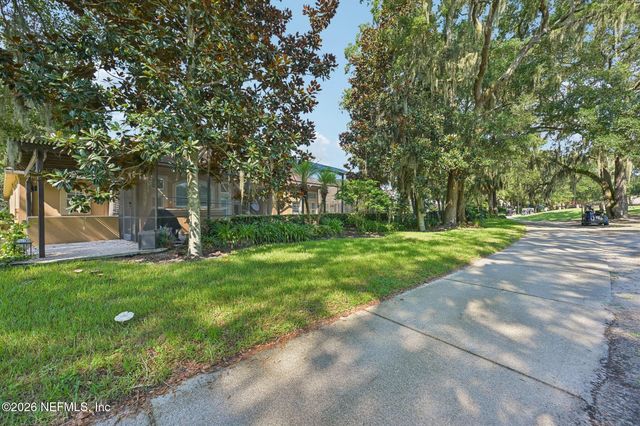 1553 NOTTINGHAM KNOLL Drive, Jacksonville, FL 32225