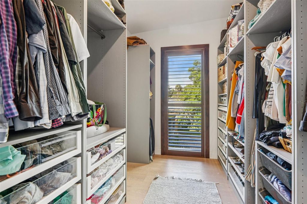 Image 39 of property listing at 1016 HOWELL BRANCH ROAD, Winter Park, FL 32789