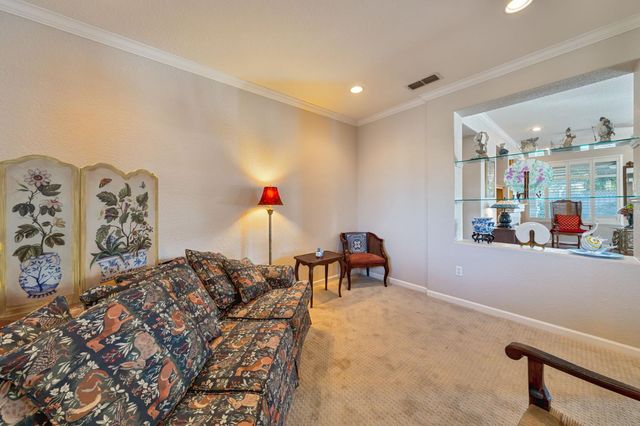 100 Roadhouse Ct, Roseville, CA 95747