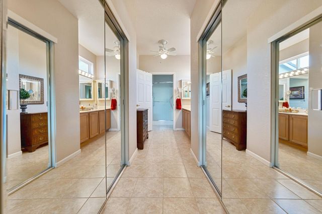 100 Roadhouse Ct, Roseville, CA 95747