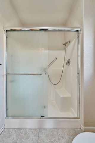 100 Roadhouse Ct, Roseville, CA 95747