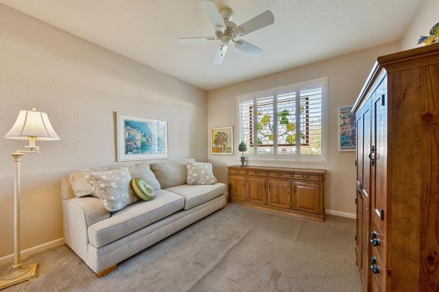 100 Roadhouse Ct, Roseville, CA 95747